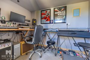 Photo 4- click for photo gallery